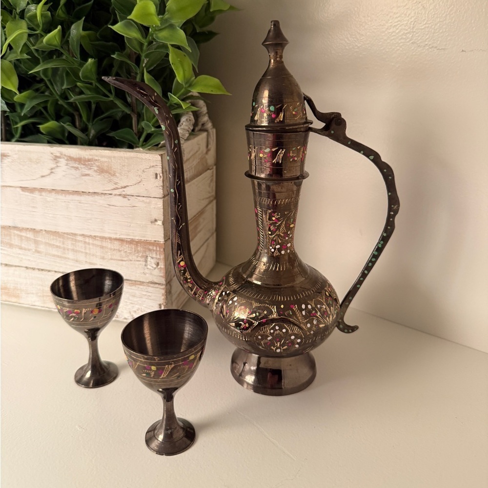 Arabic Middle East Ornate Brass Dallah Coffee Pot 8" Tall  w/ 2 Small Chalices